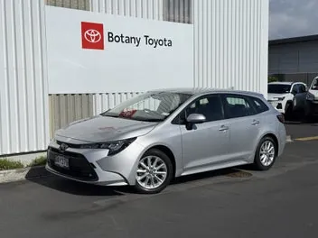 Toyota Corolla 2023 photo 2