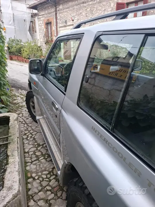 Mitsubishi Pajero 1998 photo 4