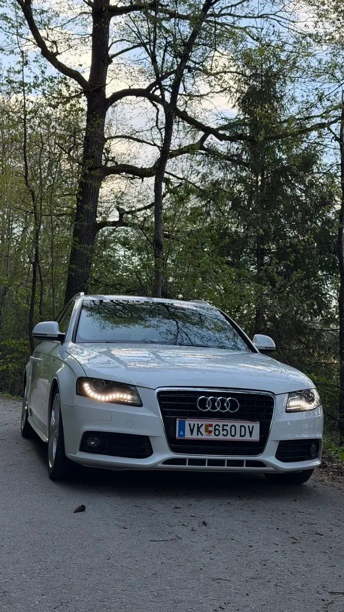 Audi A4 2008 photo 2