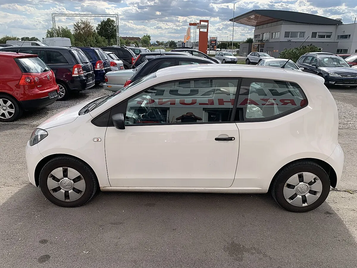 Volkswagen Up 2013 photo 2