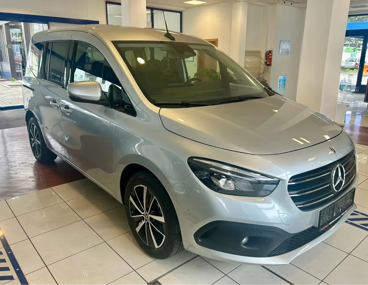 Mercedes-Benz T-Klasse 2022 photo 2