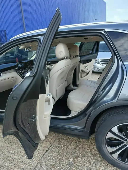 Mercedes-Benz Glc 2019 photo 2