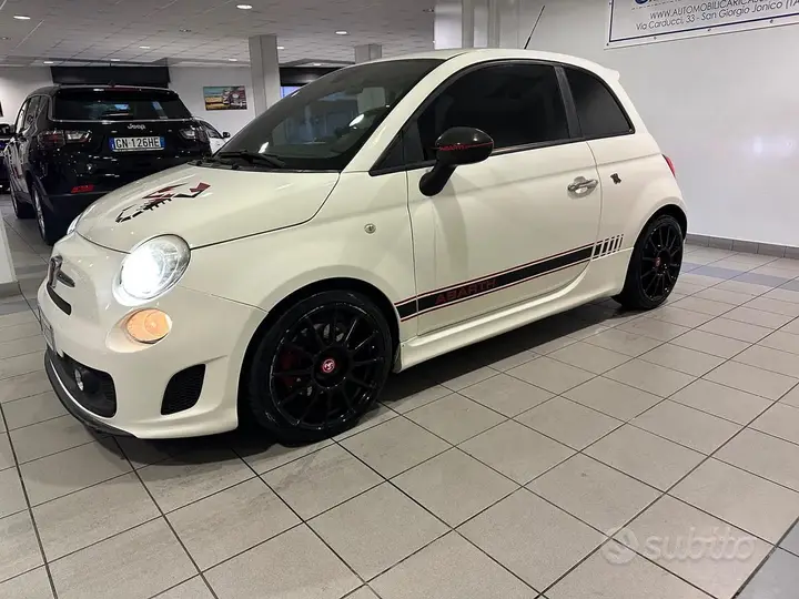 Abarth 500 2012 photo 3