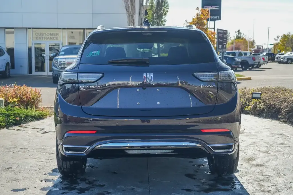 Buick Envision 2026 photo 3