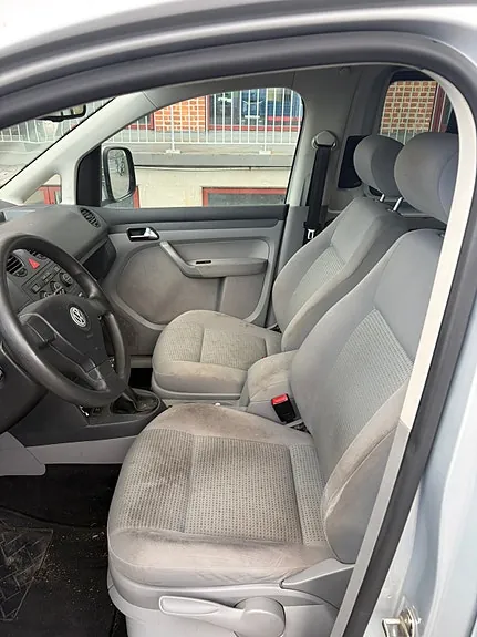 Volkswagen Caddy 2009 photo 4