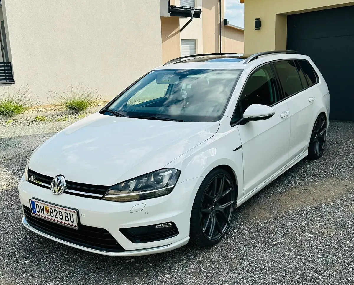 Volkswagen Golf 2015 photo 2