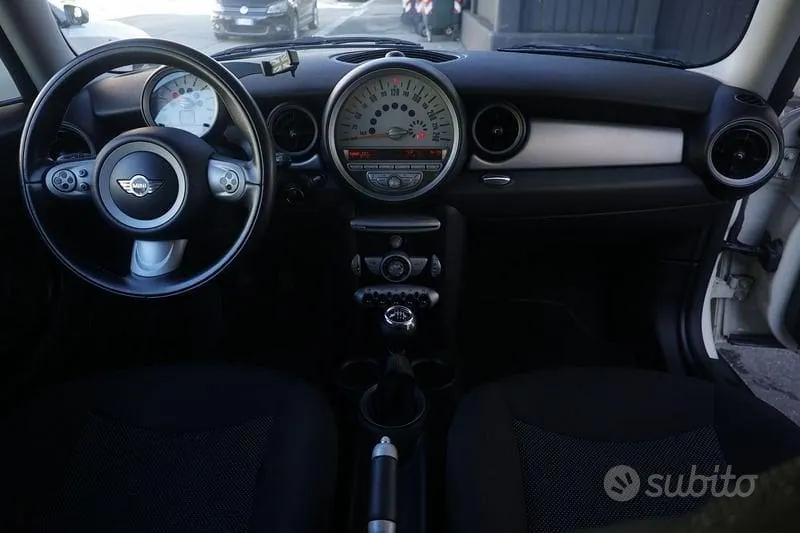 Mini Mini Clubman 2009 photo 2
