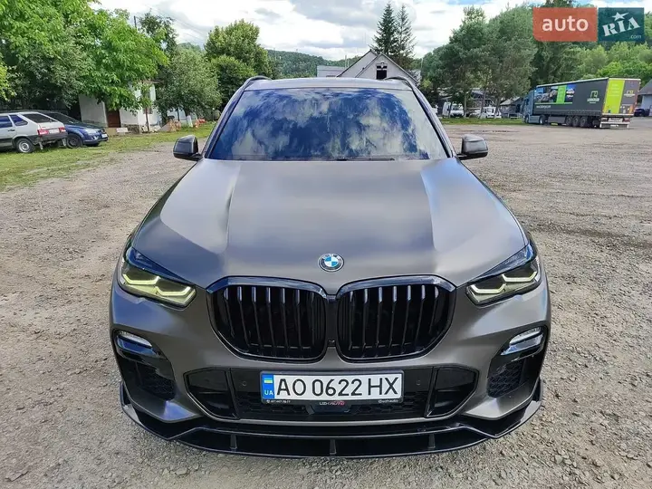 BMW X5 2019 photo 2