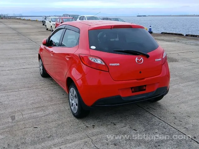 Mazda Demio 2009 photo 3
