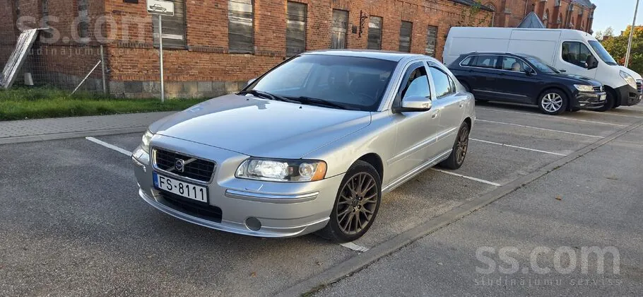 Volvo S60