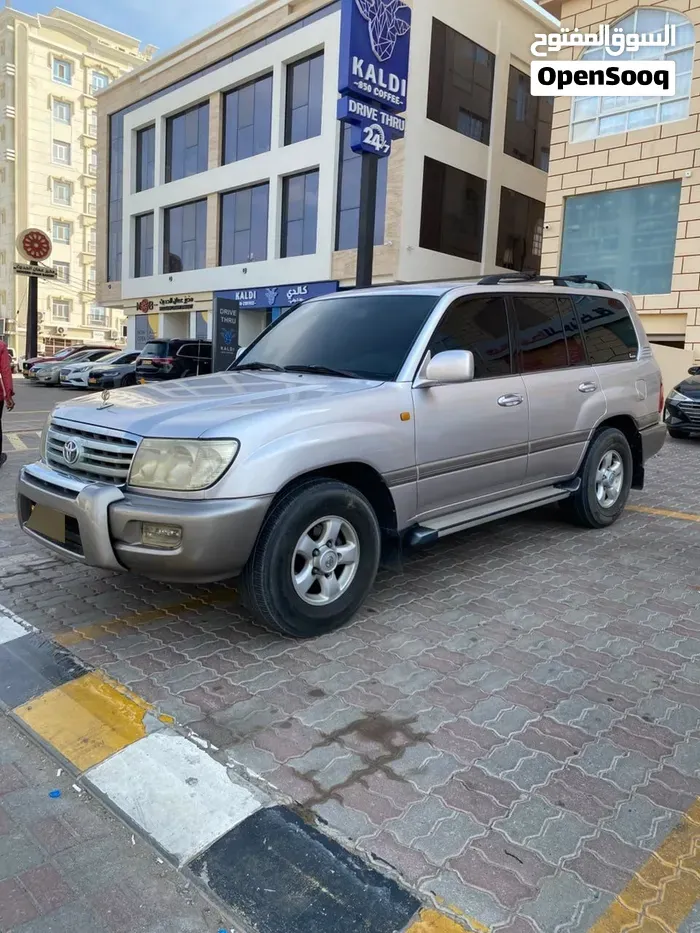 Toyota Land Cruiser 2000 photo 4