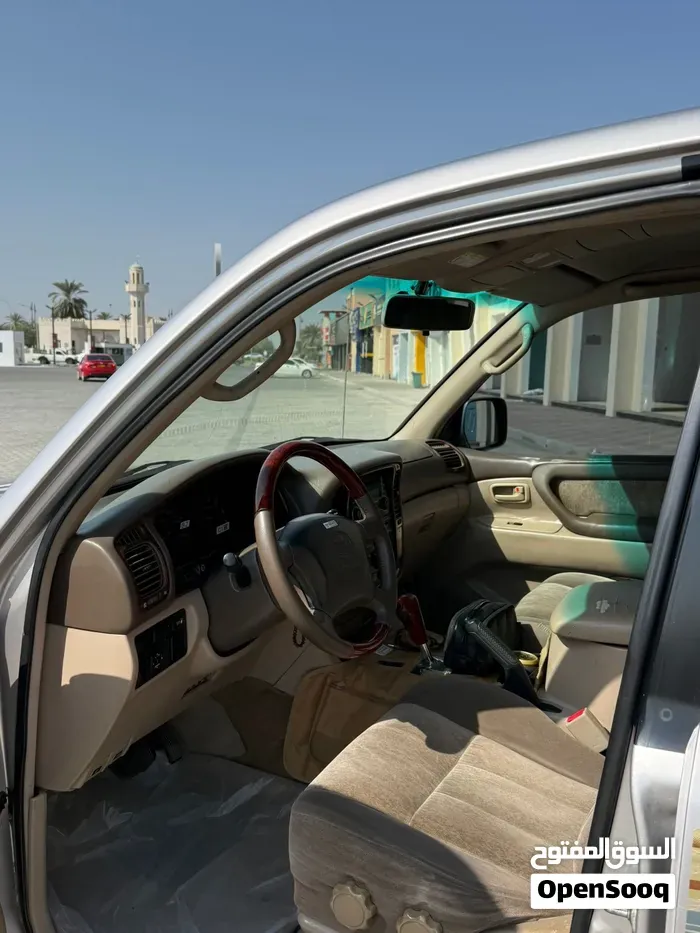 Toyota Land Cruiser 2000 photo 5