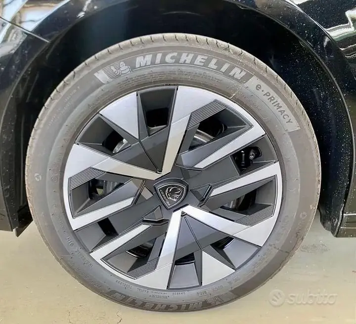 Peugeot 208 2026 photo 4