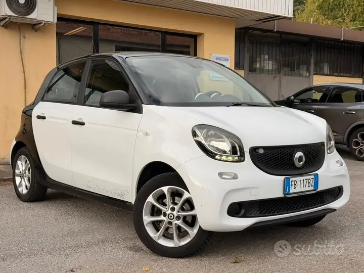 Smart Forfour 2015 photo 3