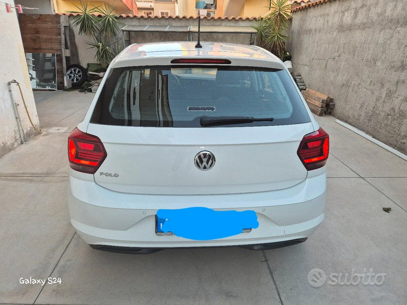 Volkswagen Polo 2018 photo 2