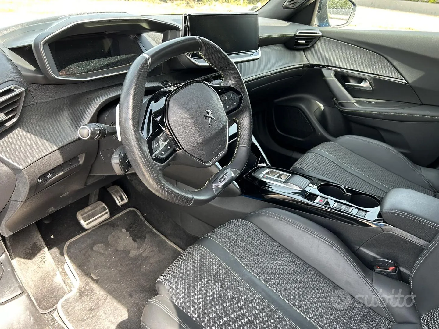 Peugeot 2008 2023 photo 5