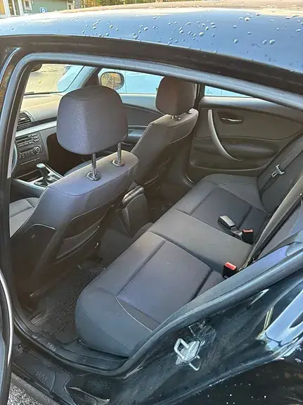 BMW 116I 2010 photo 4