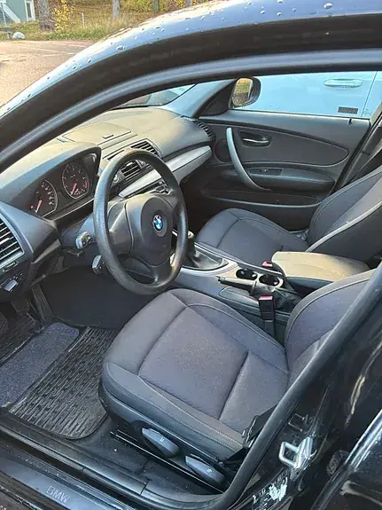 BMW 116I 2010 photo 5