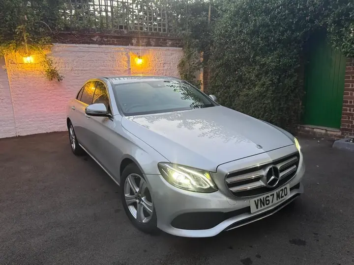 Mercedes-Benz E-Class 2017 photo 2