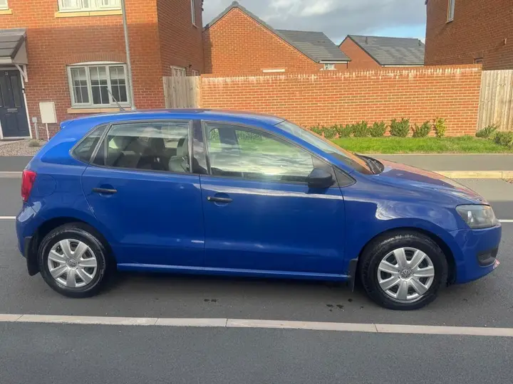 Volkswagen Polo 2013 photo 4