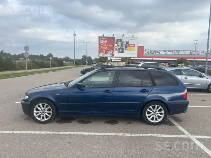BMW 320 2005 photo 2