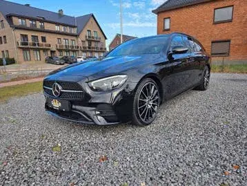 Mercedes-Benz E-Class 2024 photo 2