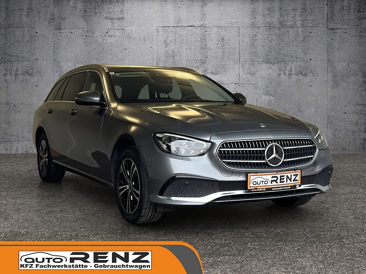 Mercedes-Benz E-Class 2021 photo 3