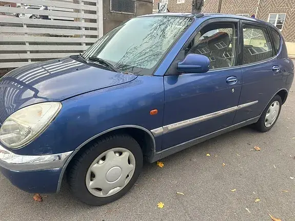 Daihatsu Sirion
