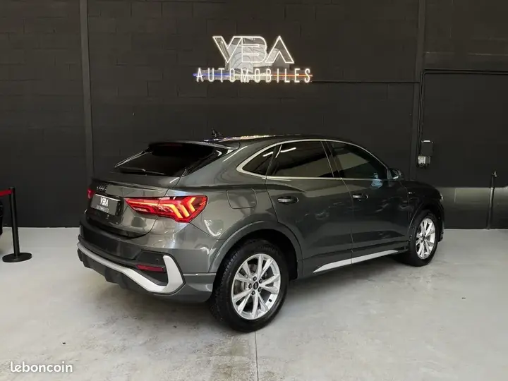 Audi Q3 2023 photo 5
