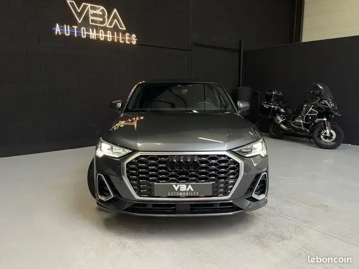 Audi Q3 2023 photo 3