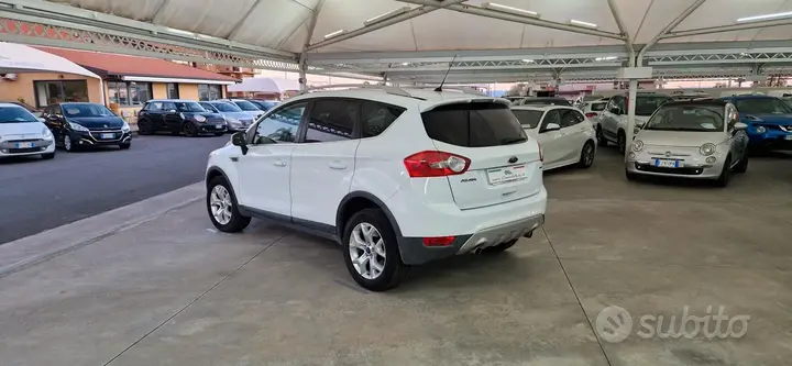 Ford Kuga 2011 photo 2
