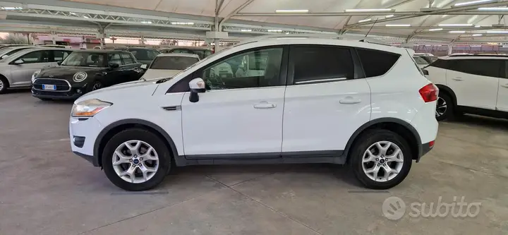Ford Kuga 2011 photo 5