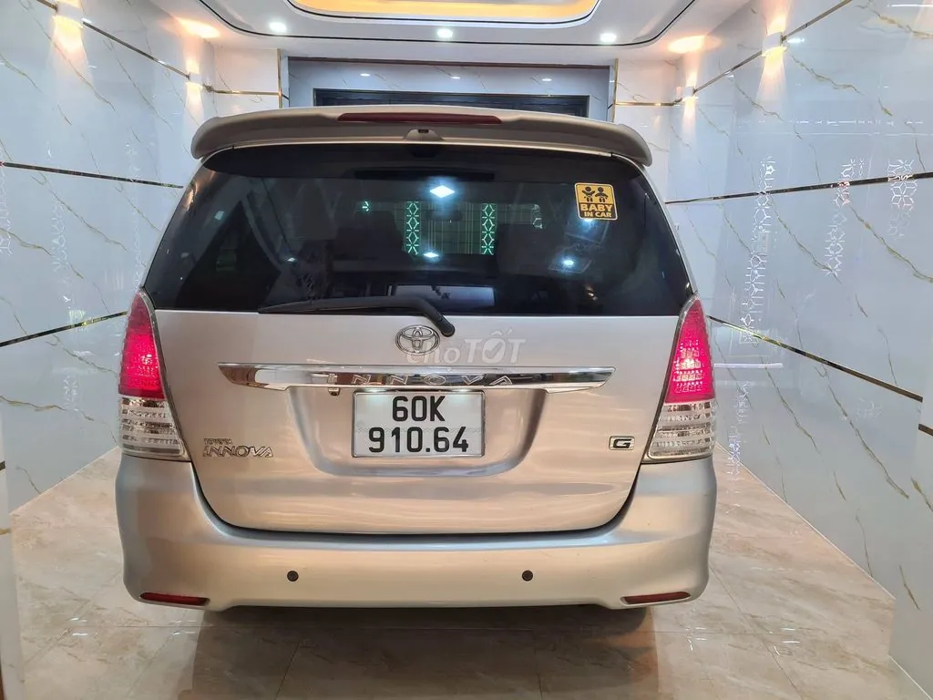 Toyota Innova 2008 photo 3