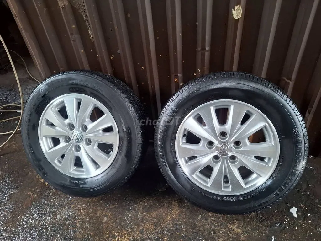 Toyota Innova 2008 photo 4
