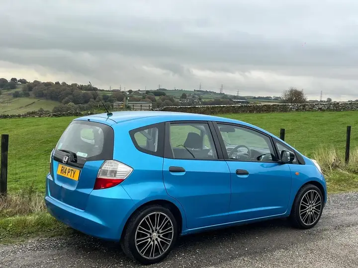 Honda Jazz 2008 photo 3