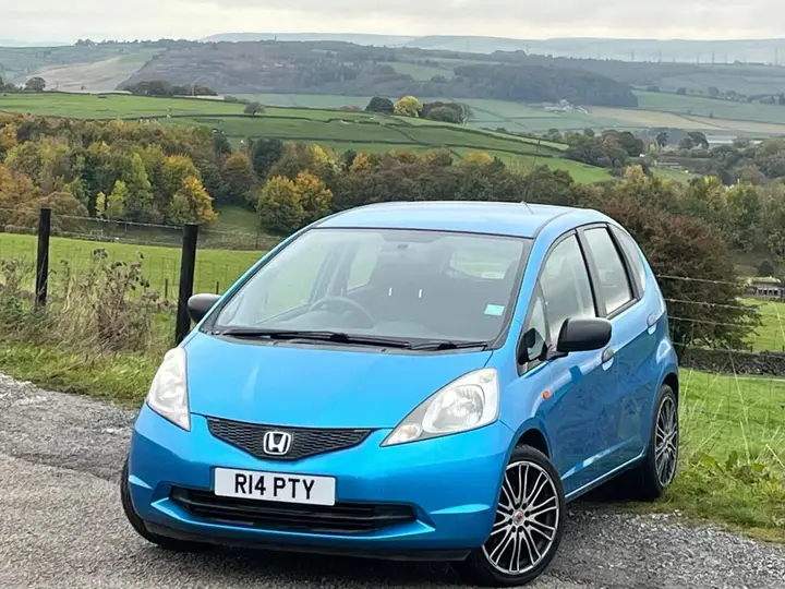 Honda Jazz 2008 photo 2
