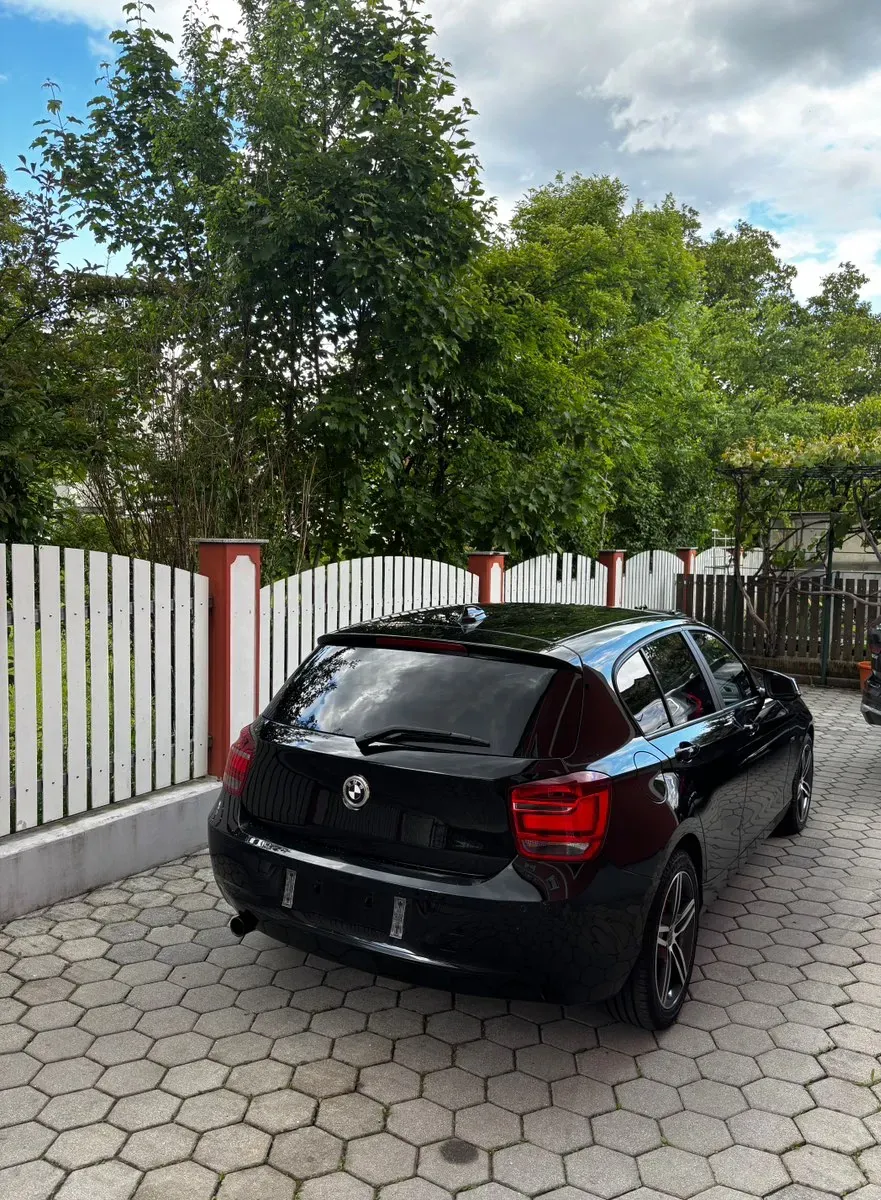 BMW 1 Series 2012 photo 3
