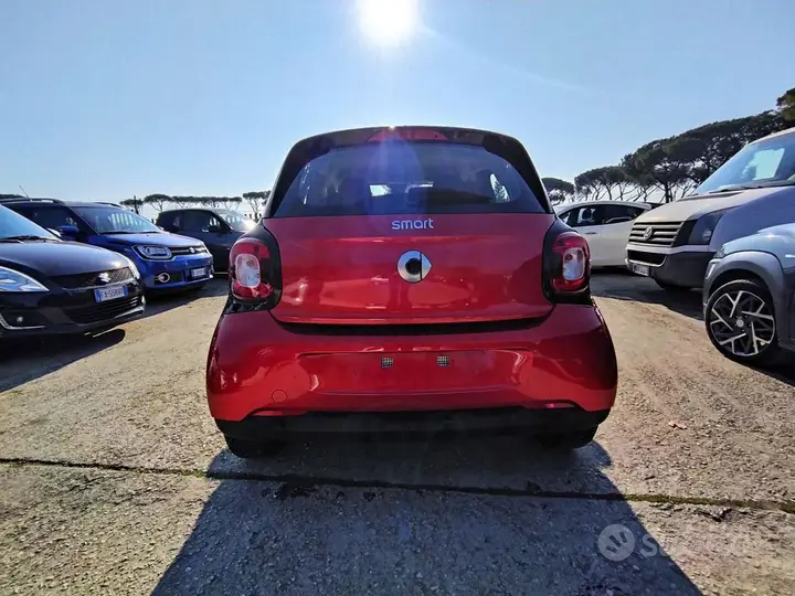 Smart Forfour 2016 photo 5