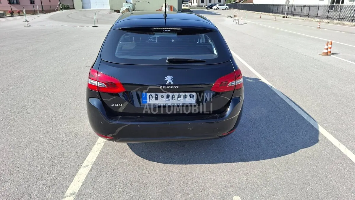 Peugeot 308 2018 photo 5