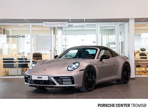 Porsche 911 Targa 4 Gts 2024 photo 3