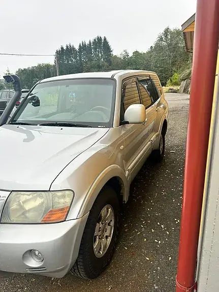 Mitsubishi Pajero 2003 photo 4
