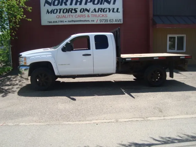 GMC 3500Hd 2008 photo 2