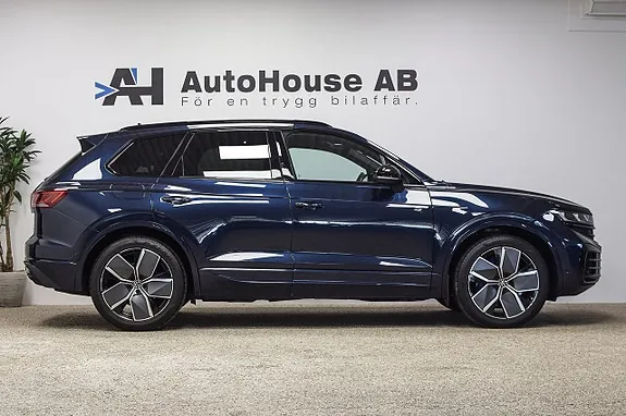 Volkswagen Touareg 2024 photo 3