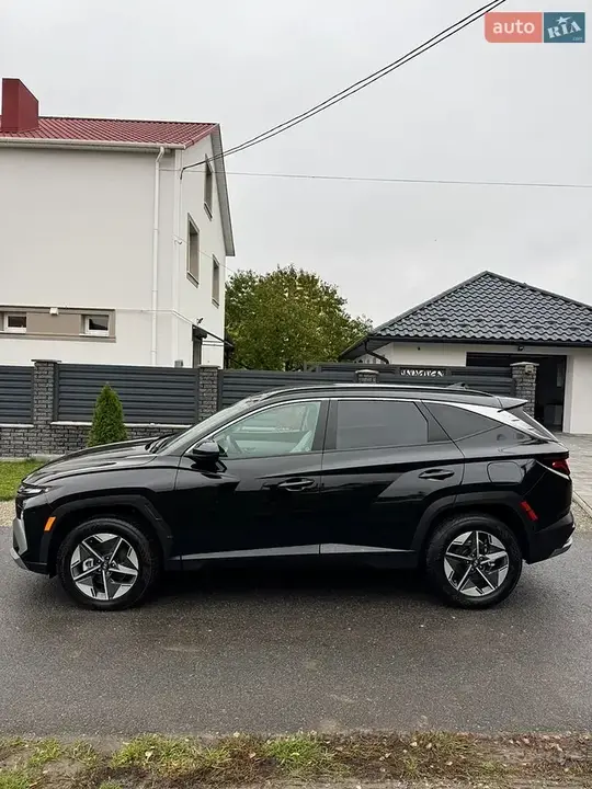 Hyundai Tucson 2025 photo 3