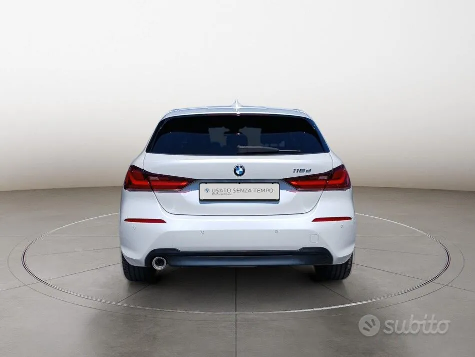 BMW 1 Series 2021 photo 5