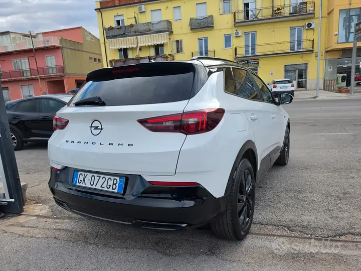 Opel Grandland 2022 photo 3