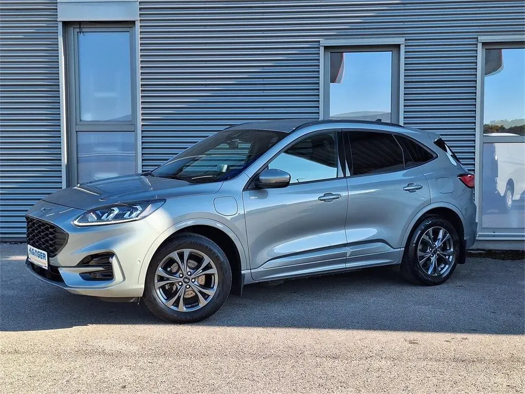 Ford Kuga 2022 photo 2