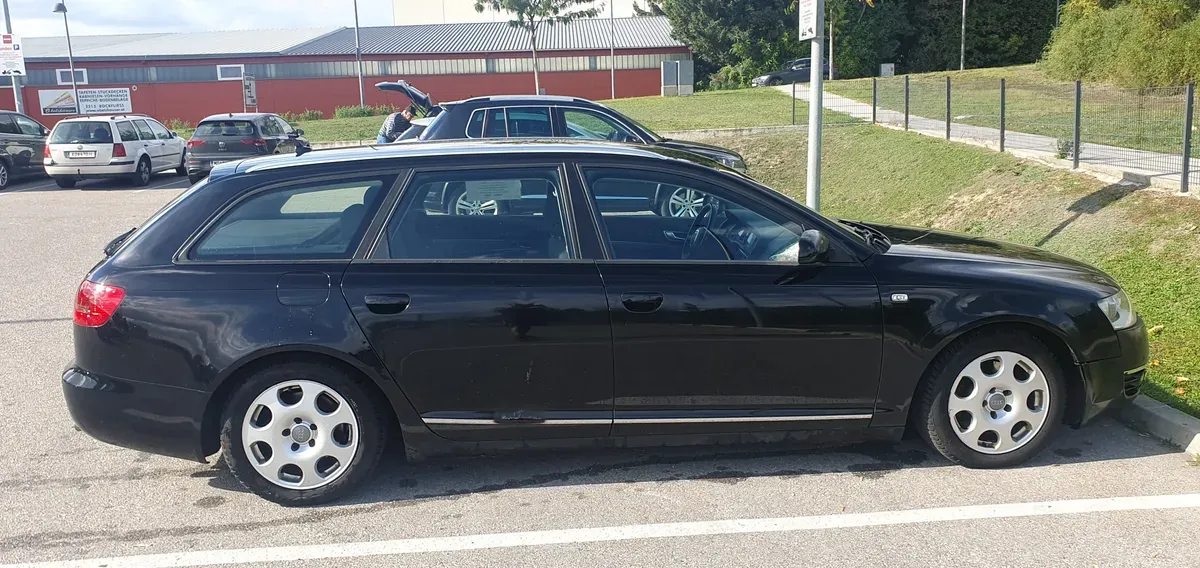 Audi A6 Avant 2006 photo 2