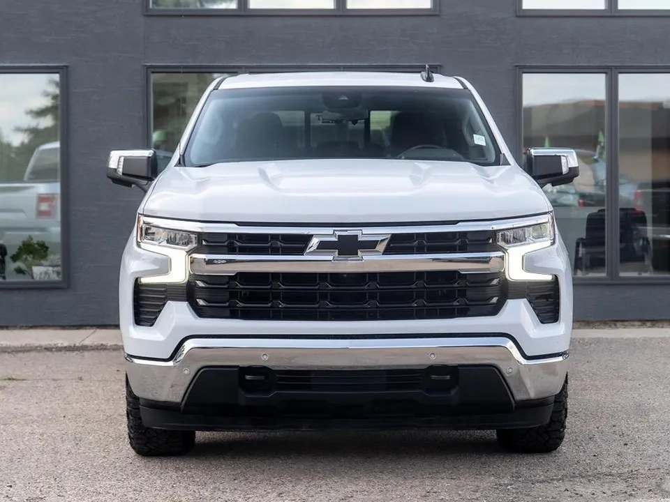Chevrolet Silverado 1500 2024 photo 2