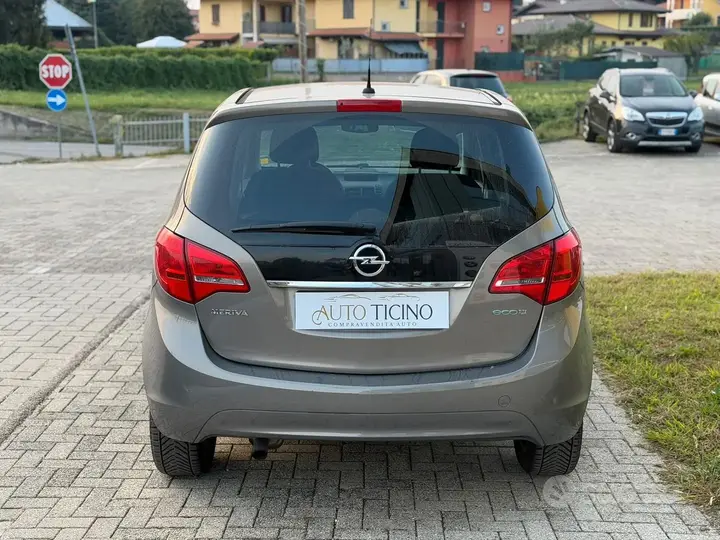 Opel Meriva 2011 photo 4